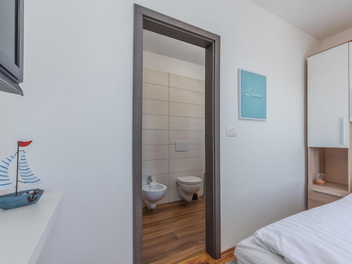 Holiday Home Villa Joy By Interhome Novigrad Istria Exterior foto