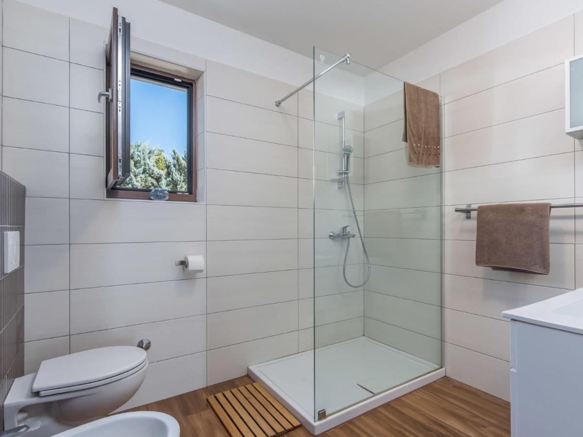 Holiday Home Villa Joy By Interhome Novigrad Istria Exterior foto